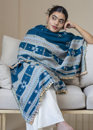 Kersoe Shawl In Peacock Blue