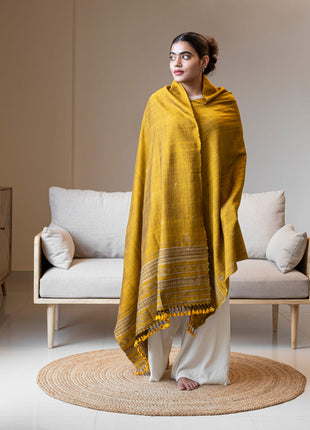 Pradines Shawl In Golden Yellow