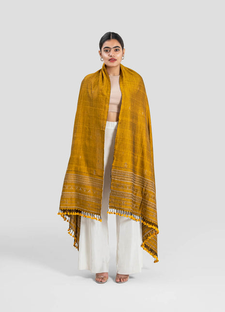 Pradines Shawl In Golden Yellow