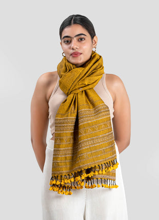 Pradines Shawl In Golden Yellow