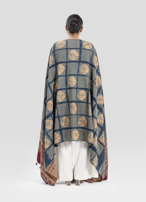 Prague Shawl In Aquarium Blue