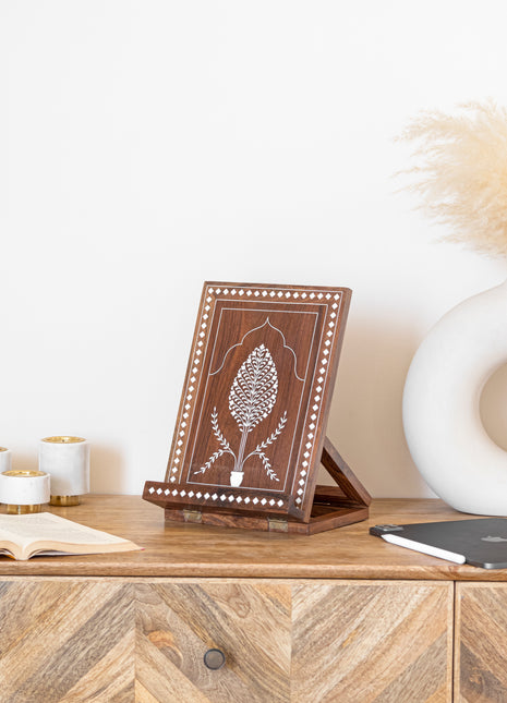 Stanton (iPad / Tablet / Bible / Cook Book) Stand